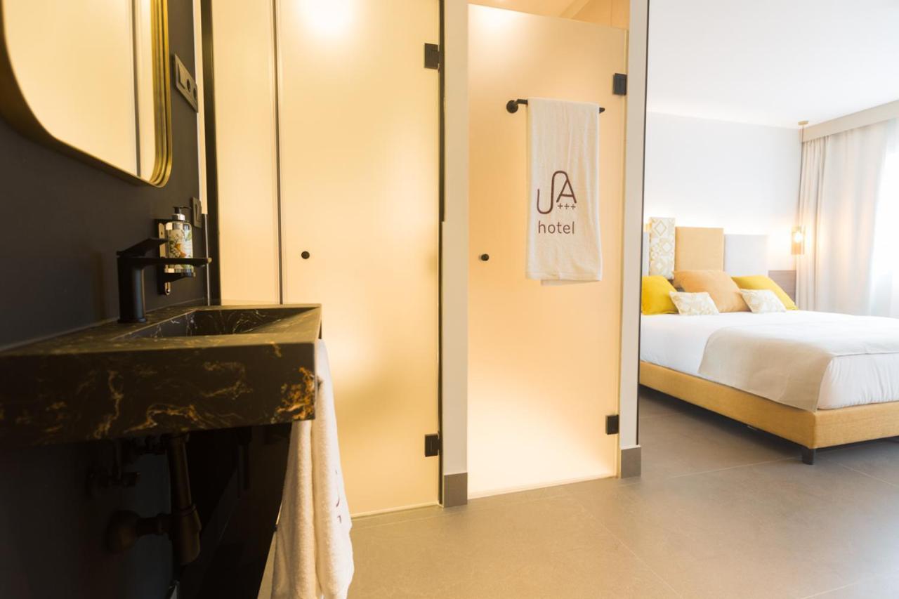 Urban A+++ Hotel Tres Cantos Ngoại thất bức ảnh