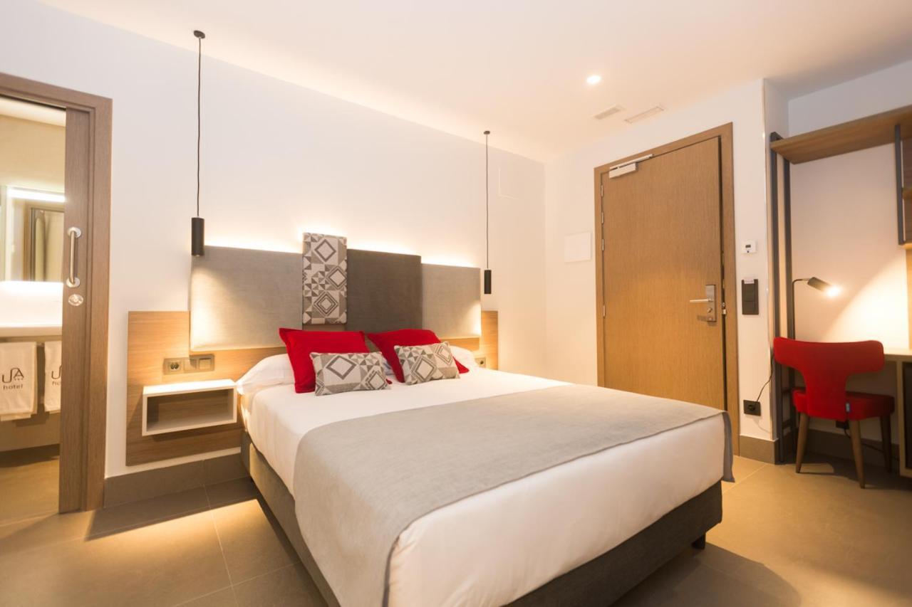 Urban A+++ Hotel Tres Cantos Ngoại thất bức ảnh